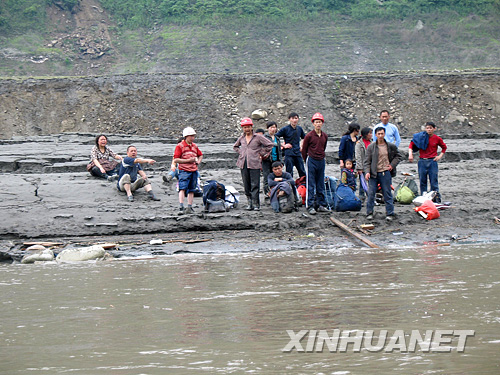 xin_00205051412112811396221.jpg